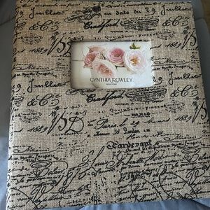 Brand new 500 photos- photo album